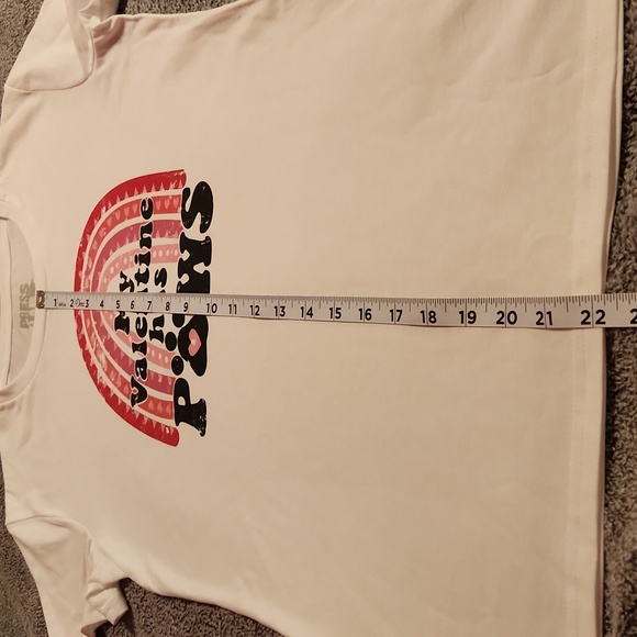 Women's Size Small Valentines Shortsleeve Shirt, "My Valentine has Paws" - Picture 3 of 5